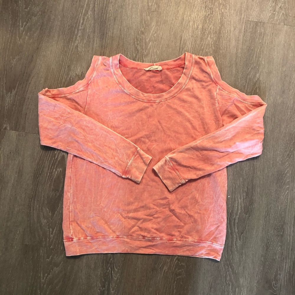 Painted Threads Pinkish Orange Cold Shoulder Shirt-size Small, great condition